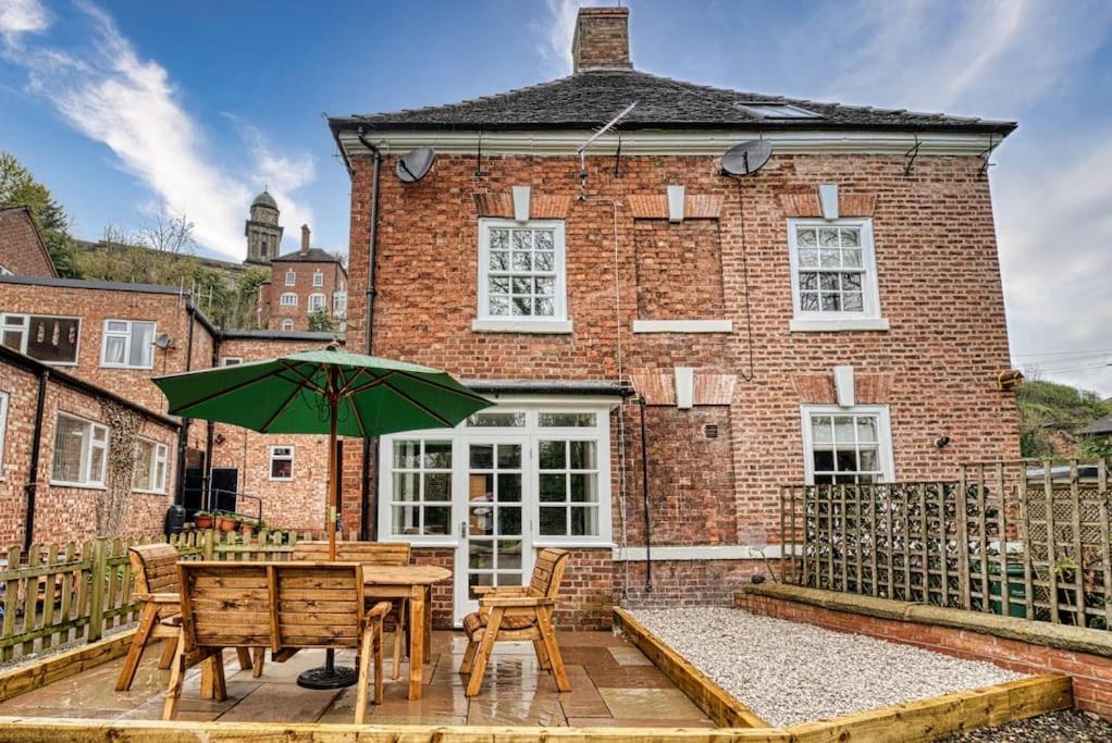 Host & Stay - Underhill House Бриджнорс Экстерьер фото